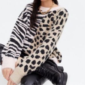 Elan Women Zebra & Animal Print Pullover Sweater
